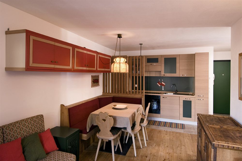 Aparthotel Residenza Bagni & Miramonti Cavalese Zewnętrze zdjęcie